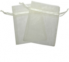 12x Ivory Organza Gift Bags 9 x 7cm