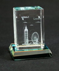 2 x 3 cm London Collage Crystal with Glass Base