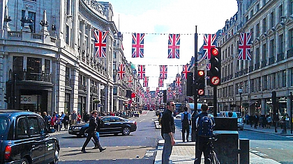 The Best Shopping Hotspots in London! 